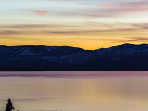 Preview wallpaper lake, sunset, mountains, mountain range