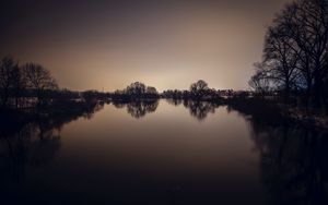 Preview wallpaper lake, sunset, pond, trees