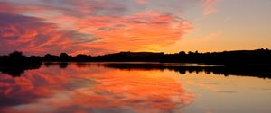 Preview wallpaper lake, sunset, reflection, water