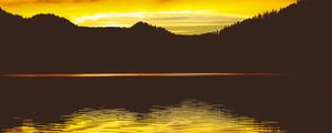 Preview wallpaper lake, sunset, skyline, sky, reflection