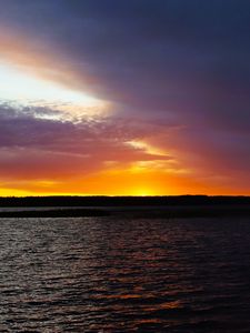 Preview wallpaper lake, sunset, water, sun, sky, nature, landscape, evening