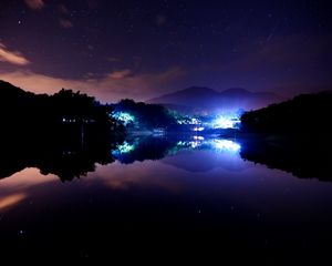 Preview wallpaper lake, town, stars, lights, home, night