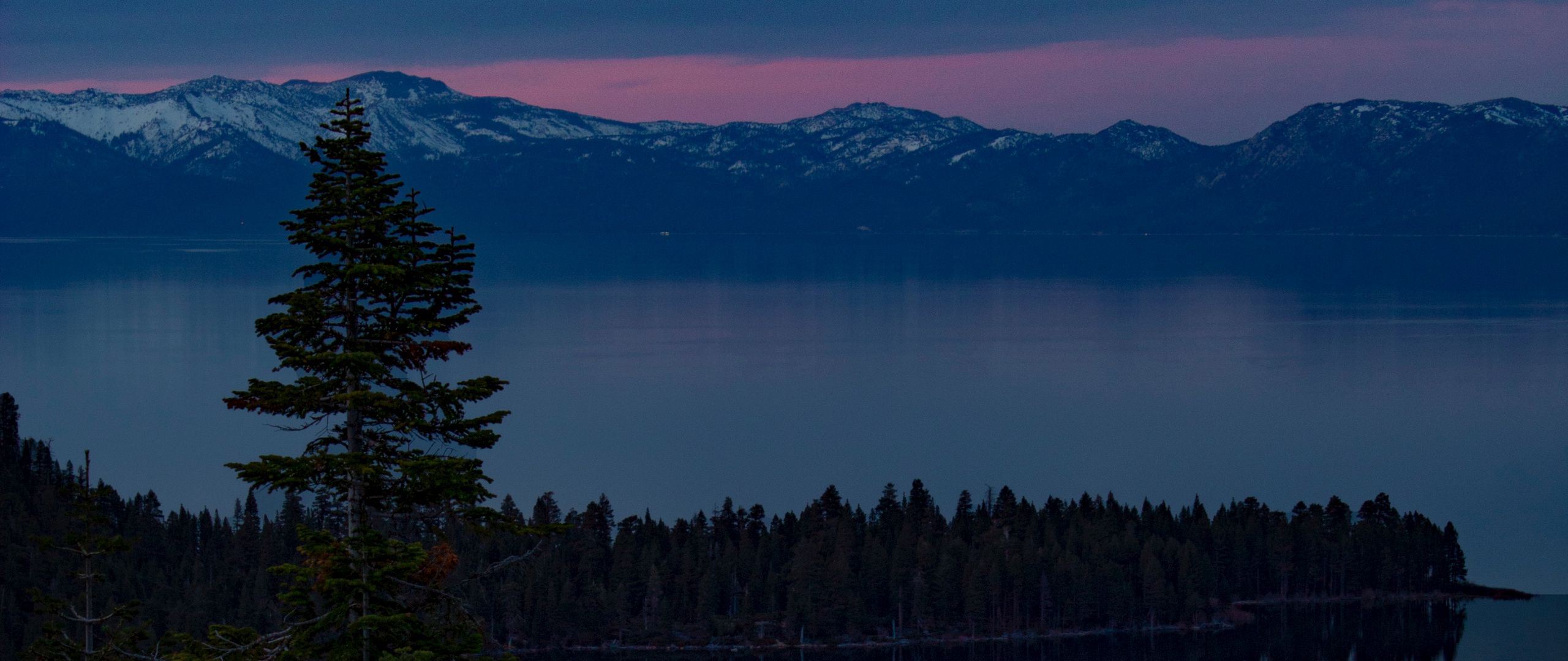 Lake Tahoe 8k Ultra HD Wallpaper