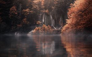 Preview wallpaper lake, trees, fog, autumn, landscape