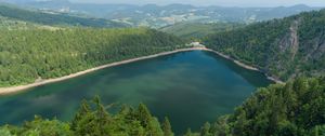 Preview wallpaper lake, trees, forest, nature, clouds, landscape