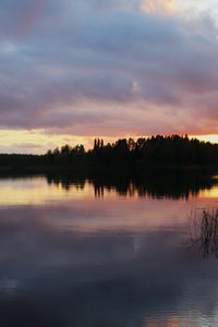 Preview wallpaper lake, trees, forest, clouds, sky, sunset, landscape, dark