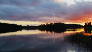 Preview wallpaper lake, trees, forest, clouds, sky, sunset, landscape, dark