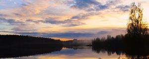 Preview wallpaper lake, trees, forest, clouds, sunset, reflection, nature