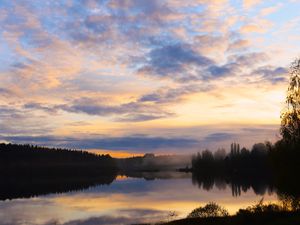 Preview wallpaper lake, trees, forest, clouds, sunset, reflection, nature