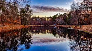 Preview wallpaper lake, trees, house, reflection, landscape