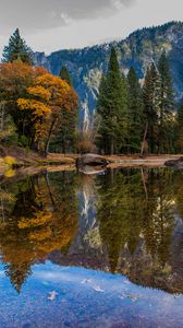 Preview wallpaper lake, trees, mountain, water, reflection, landscape