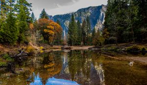 Preview wallpaper lake, trees, mountain, water, reflection, landscape