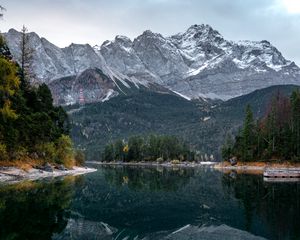 Preview wallpaper lake, trees, mountains, water, reflection