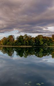 Preview wallpaper lake, trees, shore, water, reflection