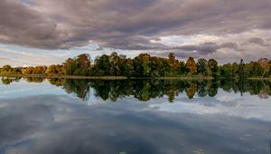 Preview wallpaper lake, trees, shore, water, reflection