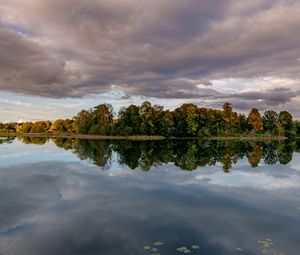 Preview wallpaper lake, trees, shore, water, reflection