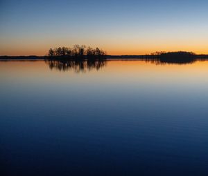 Preview wallpaper lake, trees, silhouettes, landscape, evening