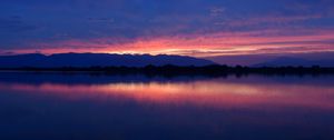 Preview wallpaper lake, trees, silhouettes, sky, evening