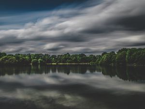 Preview wallpaper lake, trees, sky, clouds, overcast