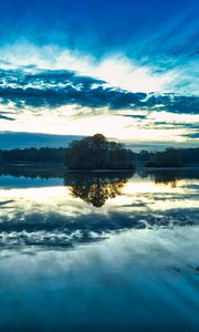 Preview wallpaper lake, trees, sky, forest, reflection