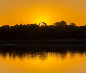 Preview wallpaper lake, trees, sunset, reflection, sky, ripples