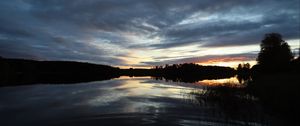 Preview wallpaper lake, trees, sunset, sky, clouds