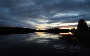 Preview wallpaper lake, trees, sunset, sky, clouds