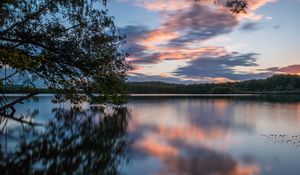Preview wallpaper lake, trees, water, clouds, reflection