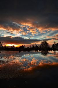 Preview wallpaper lake, water, evening, twilight, reflection, clouds, mirror