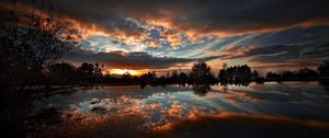 Preview wallpaper lake, water, evening, twilight, reflection, clouds, mirror