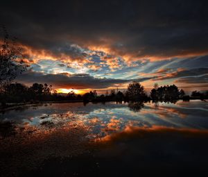 Preview wallpaper lake, water, evening, twilight, reflection, clouds, mirror