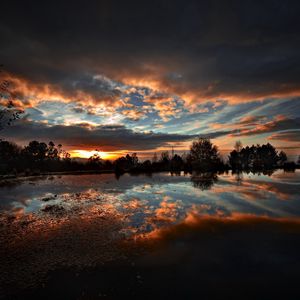 Preview wallpaper lake, water, evening, twilight, reflection, clouds, mirror