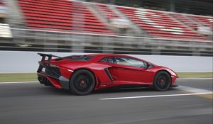 Preview wallpaper lamborghini, aventador, lp 750-4, side view