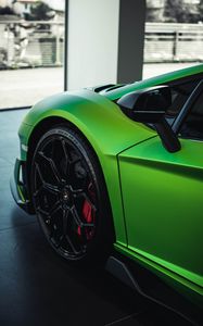 Preview wallpaper lamborghini, car, green, wheel