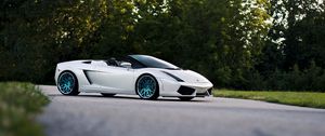 Preview wallpaper lamborghini, cars, street, trees