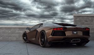 Preview wallpaper lamborghini, color, city, sky, cars