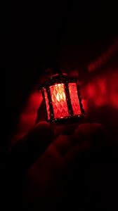 Preview wallpaper lamp, hands, light