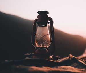 Preview wallpaper lamp, lantern, camping, blur