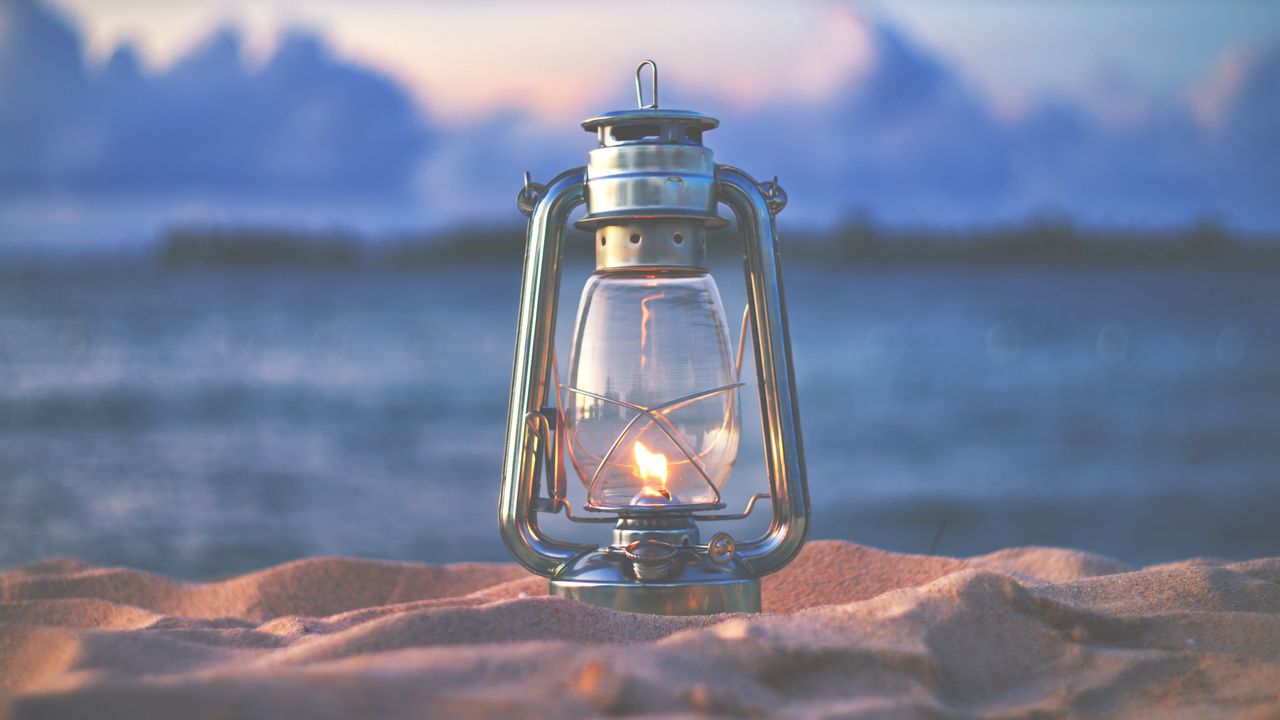 Wallpaper lamp, lantern, fire, sand, beach