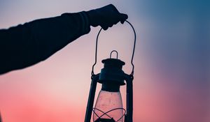 Preview wallpaper lamp, lantern, hand, dusk, dark