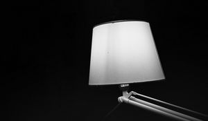 Preview wallpaper lamp, light, reflection, black and white, black