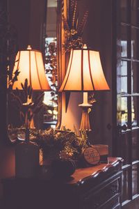 Preview wallpaper lamp, reflection, mirror, plants