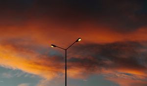 Preview wallpaper lamppost, clouds, dusk, evening