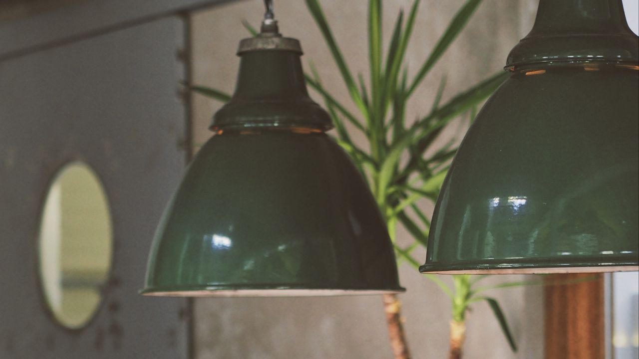 Wallpaper lamps, lampshades, green, iron, interior
