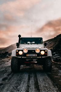 Preview wallpaper land rover, car, lights, front view, white