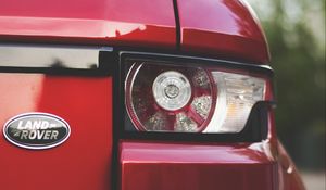 Preview wallpaper land rover, car, red, rear view, taillights