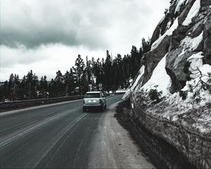 Preview wallpaper land rover, car, suv, road