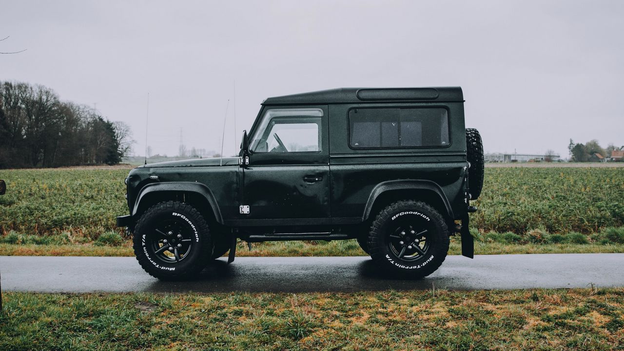 Wallpaper land rover, car, suv, grass hd, picture, image