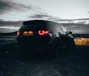 Preview wallpaper land rover discovery 3, land rover, car, rear view, black