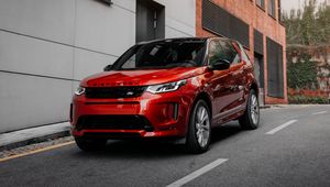 Preview wallpaper land rover discovery, land rover, car, suv, red